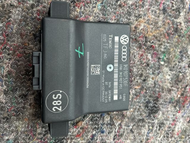 bontott VW TOURAN Gateway Elektronika