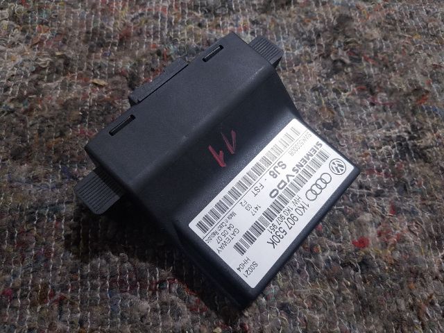 bontott VW TOURAN Gateway Elektronika