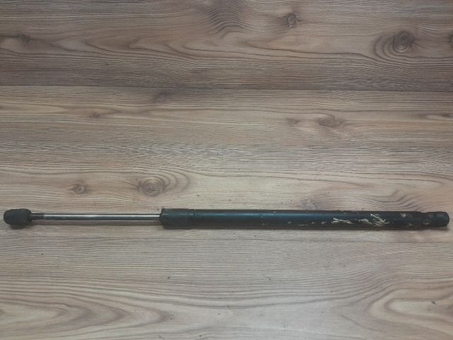 bontott VW TOURAN Gázrugós Kitámasztó Teleszkóp Csomagtérajtó Bal