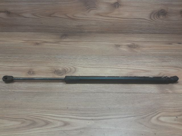 bontott VW TOURAN Gázrugós Kitámasztó Teleszkóp Csomagtérajtó Bal