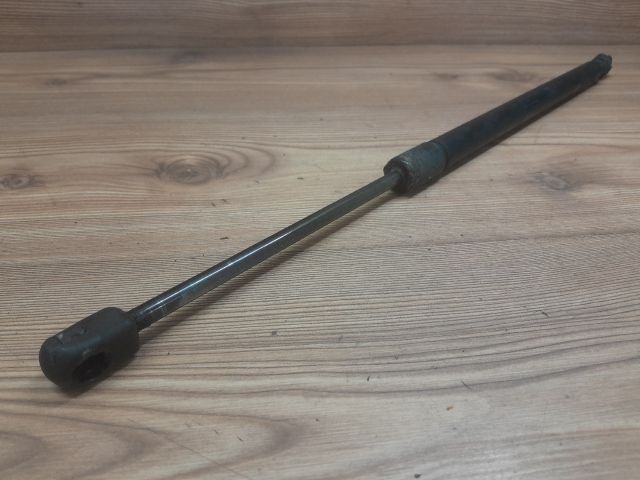 bontott VW TOURAN Gázrugós Kitámasztó Teleszkóp Csomagtérajtó Jobb