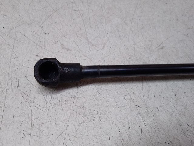 bontott VW TOURAN Gázrugós Kitámasztó Teleszkóp Motorháztető