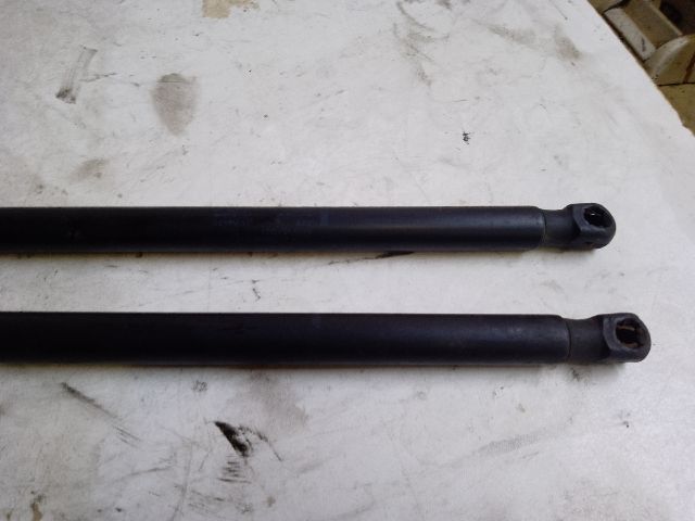 bontott VW TOURAN Gázrugós Kitámasztó Teleszkóp Pár Csomagtérajtó