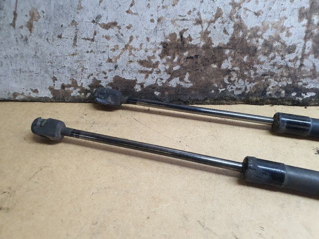 bontott VW TOURAN Gázrugós Kitámasztó Teleszkóp Pár Csomagtérajtó