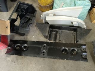 bontott VW TOURAN Harmadik sor Ülés Szett