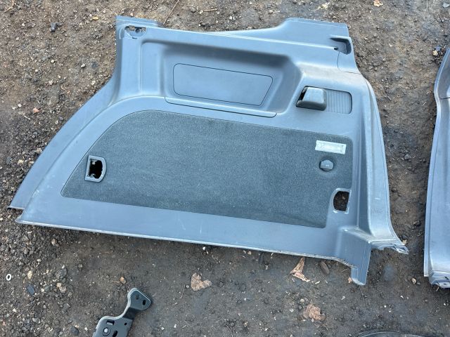 bontott VW TOURAN Harmadik sor Ülés Szett