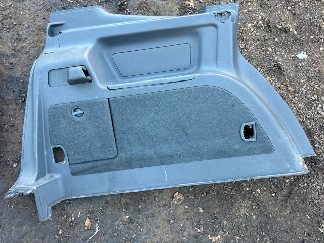 bontott VW TOURAN Harmadik sor Ülés Szett