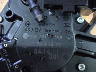 bontott VW TOURAN Hátsó Ablaktörlő Motor