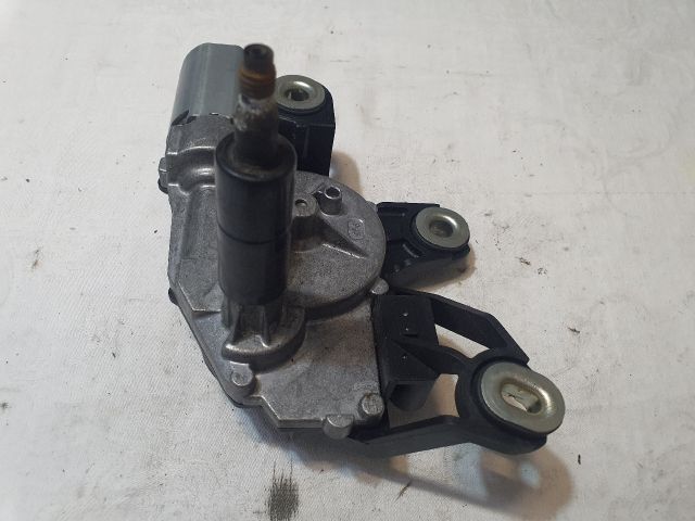 bontott VW TOURAN Hátsó Ablaktörlő Motor