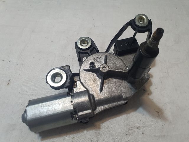 bontott VW TOURAN Hátsó Ablaktörlő Motor