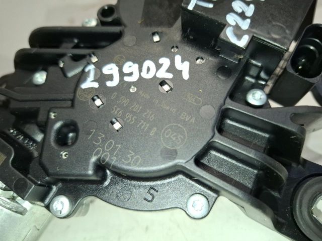 bontott VW TOURAN Hátsó Ablaktörlő Motor