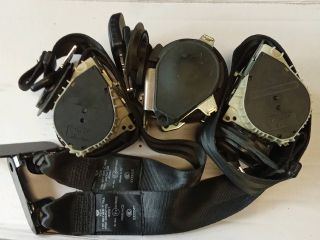 bontott VW TOURAN Hátsó Biztonsági Öv Szett