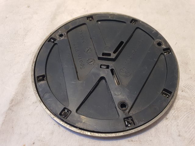 bontott VW TOURAN Hátsó Embléma