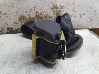 bontott VW TOURAN Hátsó középső Biztonsági Öv