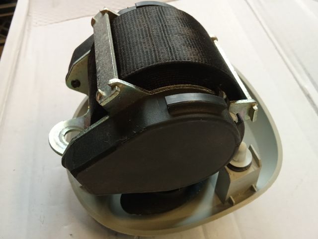 bontott VW TOURAN Hátsó középső Biztonsági Öv