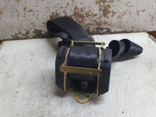 bontott VW TOURAN Hátsó középső Biztonsági Öv