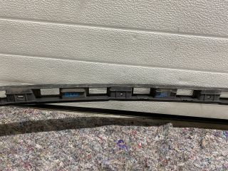 bontott VW TOURAN Hátsó középső Lökhárító Tartó (Műanyag)