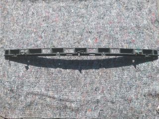 bontott VW TOURAN Hátsó középső Lökhárító Tartó (Műanyag)