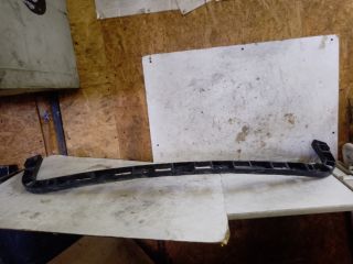 bontott VW TOURAN Hátsó középső Lökhárító Tartó (Műanyag)