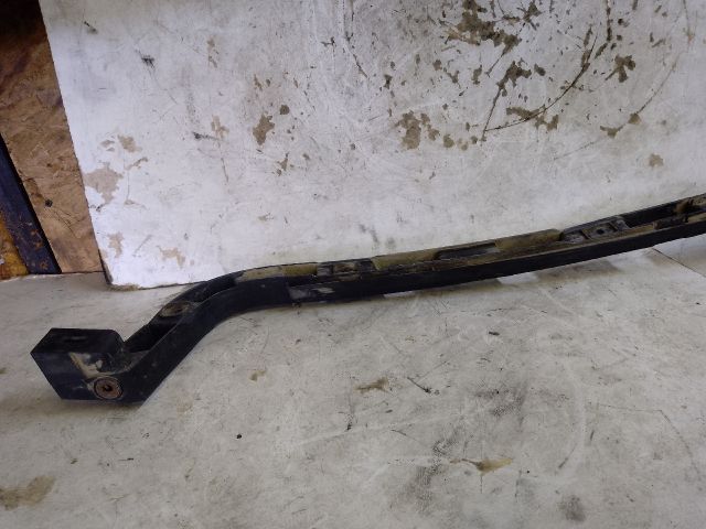 bontott VW TOURAN Hátsó középső Lökhárító Tartó (Műanyag)