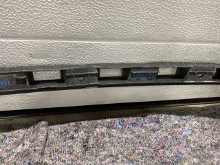 bontott VW TOURAN Hátsó középső Lökhárító Tartó (Műanyag)