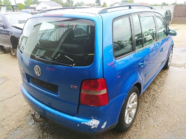 bontott VW TOURAN Hátsó középső Ülés