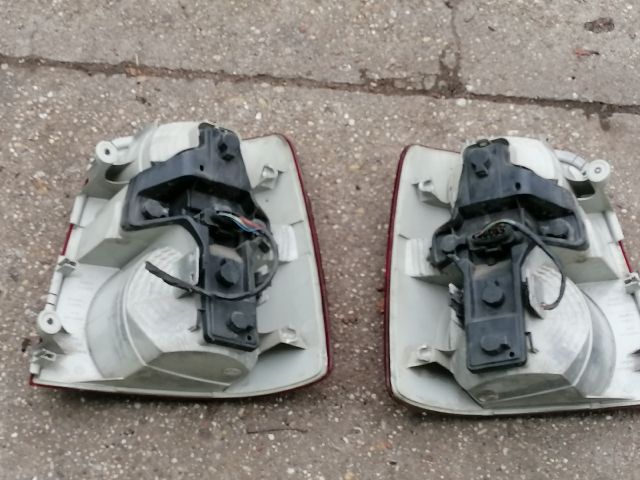 bontott VW TOURAN Hátsó Lámpa Szett