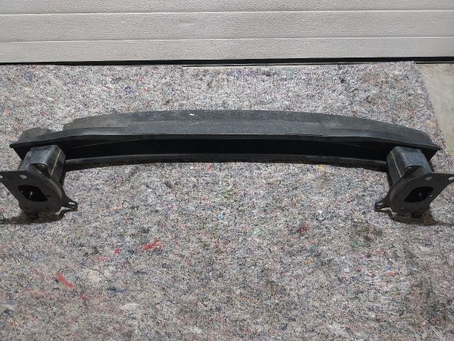 bontott VW TOURAN Hátsó Lökhárító Merevítő (Fém)