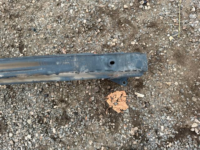 bontott VW TOURAN Hátsó Lökhárító Merevítő (Fém)