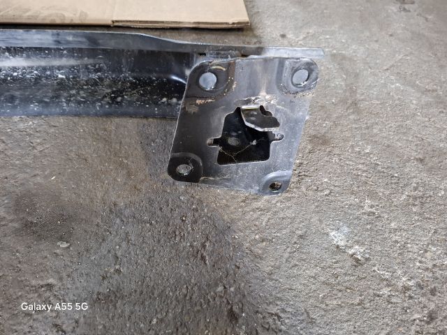 bontott VW TOURAN Hátsó Lökhárító Merevítő (Fém)