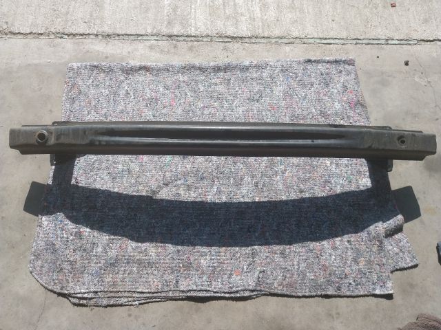 bontott VW TOURAN Hátsó Lökhárító Merevítő (Fém)