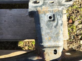 bontott VW TOURAN Hátsó Lökhárító Merevítő (Fém)