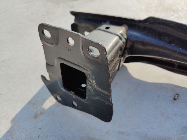 bontott VW TOURAN Hátsó Lökhárító Merevítő (Fém)