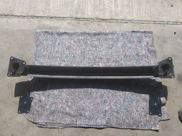 bontott VW TOURAN Hátsó Lökhárító Merevítő (Fém)