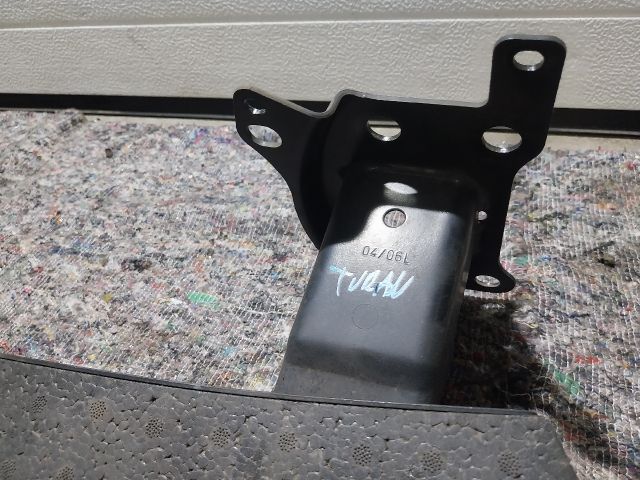 bontott VW TOURAN Hátsó Lökhárító Merevítő (Fém)