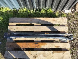 bontott VW TOURAN Hátsó Lökhárító Merevítő (Fém)