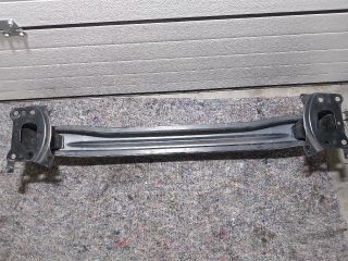 bontott VW TOURAN Hátsó Lökhárító Merevítő (Fém)