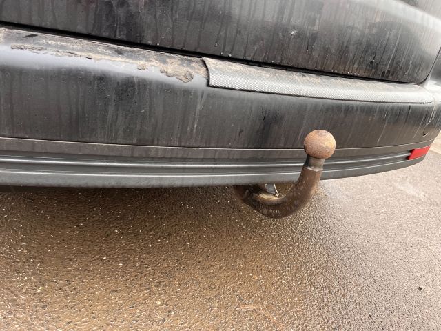 bontott VW TOURAN Hátsó Lökhárító (Részeivel)