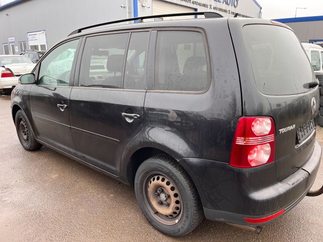 bontott VW TOURAN Hátsó Lökhárító (Részeivel)