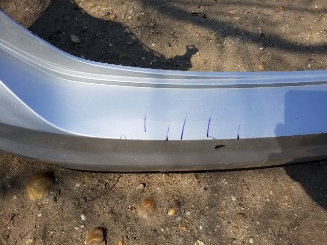 bontott VW TOURAN Hátsó Lökhárító (Üresen)