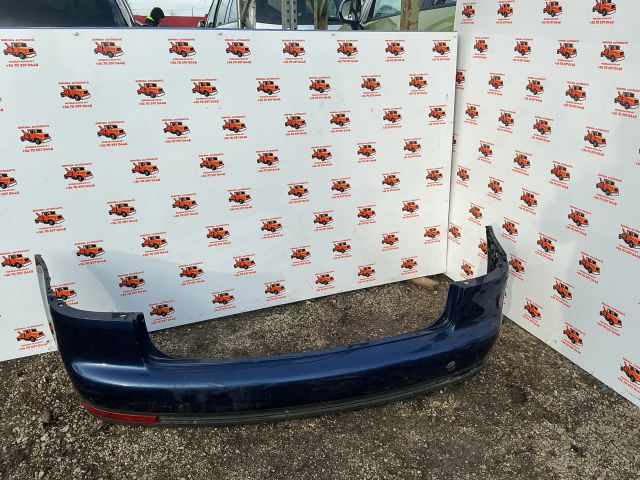 bontott VW TOURAN Hátsó Lökhárító (Üresen)