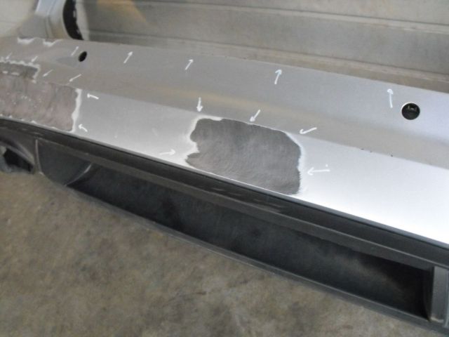 bontott VW TOURAN Hátsó Lökhárító (Üresen)