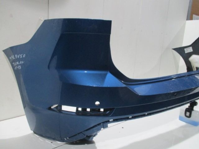 bontott VW TOURAN Hátsó Lökhárító (Üresen)