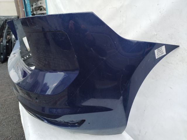 bontott VW TOURAN Hátsó Lökhárító (Üresen)