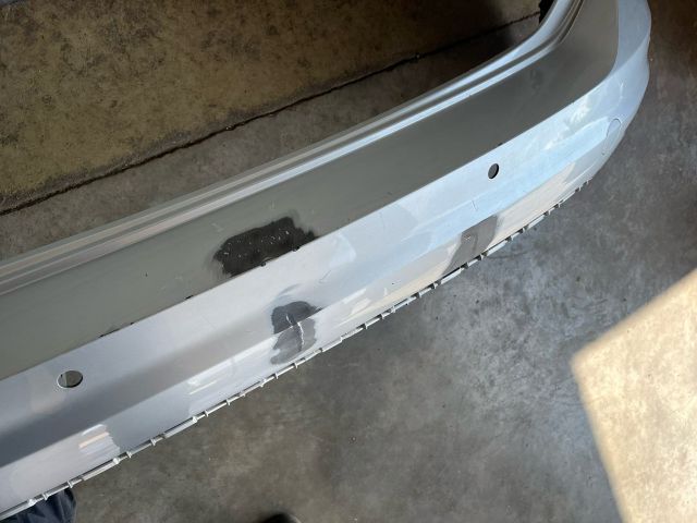 bontott VW TOURAN Hátsó Lökhárító (Üresen)