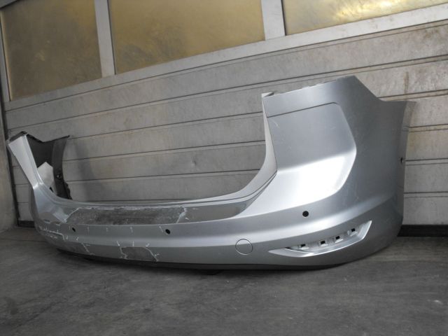 bontott VW TOURAN Hátsó Lökhárító (Üresen)