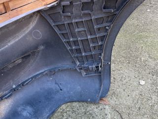 bontott VW TOURAN Hátsó Lökhárító (Üresen)