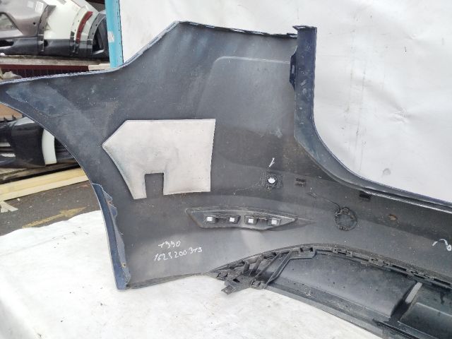 bontott VW TOURAN Hátsó Lökhárító (Üresen)