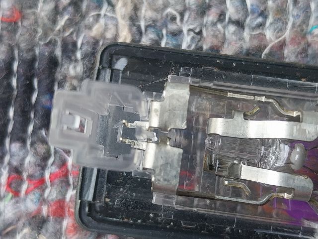 bontott VW TOURAN Hátsó Rendszámtábla Világítás