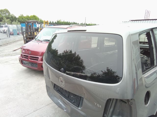 bontott VW TOURAN Hátsó Szélvédő